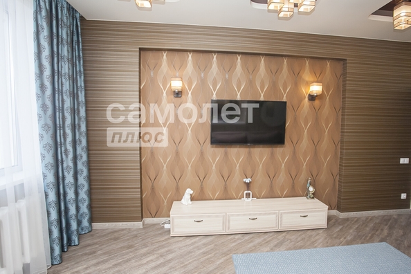 
  Продается 3-комн. квартира, 88.5 м², Осенний б-р, д. 8
. Фото 3.