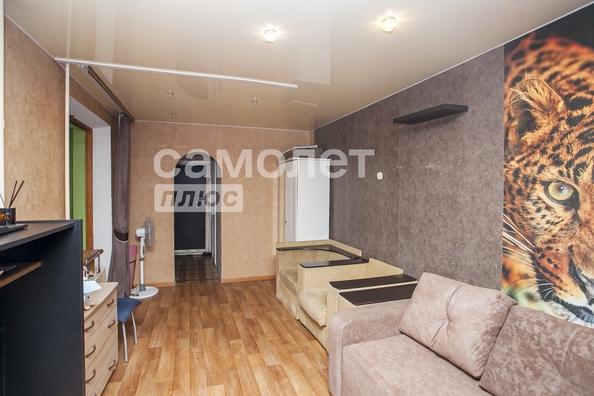 
   Продам 1-комнатную, 30.3 м², Строителей б-р, 56/2

. Фото 4.