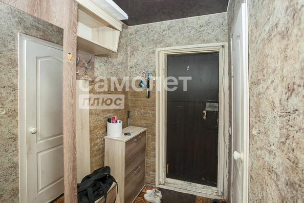 
   Продам 1-комнатную, 30.3 м², Строителей б-р, 56/2

. Фото 6.
