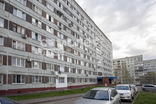 
   Продам 1-комнатную, 30.3 м², Строителей б-р, 56/2

. Фото 20.