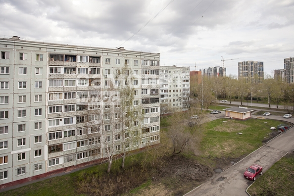 
  Продается 1-комн. квартира, 30.3 м², Строителей б-р, д. 56/2
. Фото 17.