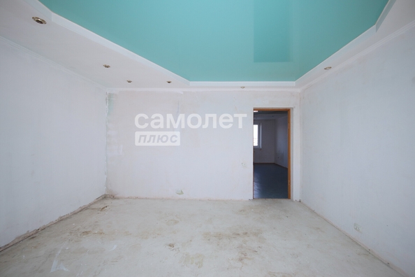 
   Продам 3-комнатную, 68.3 м², Молодежный пр-кт, 9/1

. Фото 13.