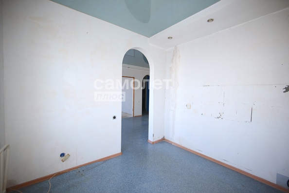 
  Продается 3-комн. квартира, 68.3 м², Молодежный пр-кт, д. 9/1
. Фото 5.