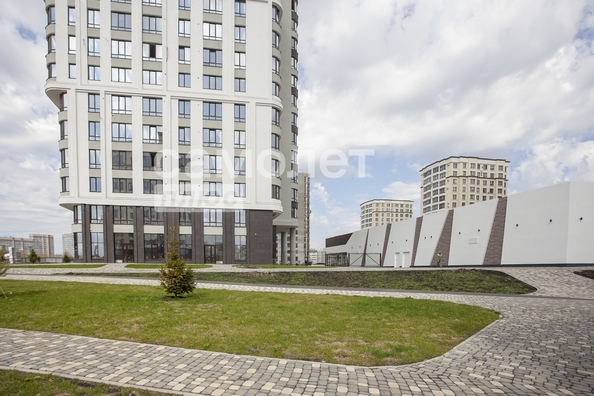 
   Продам 4-комнатную, 75.7 м², Дружбы ул, 28/2

. Фото 25.