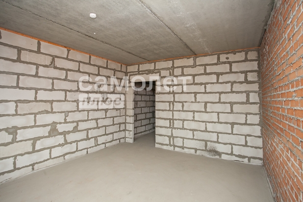 
   Продам 1-комнатную, 27.1 м², Строителей б-р, 73а

. Фото 5.