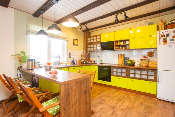 
   Продам дом, 119.7 м², Кемерово

. Фото 2.