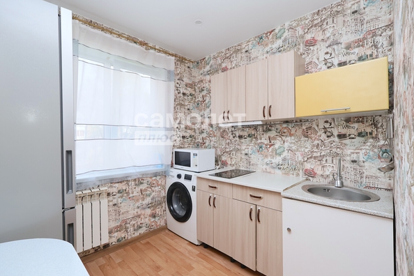 
   Продам 2-комнатную, 43 м², Сибиряков-Гвардейцев ул, 302

. Фото 7.