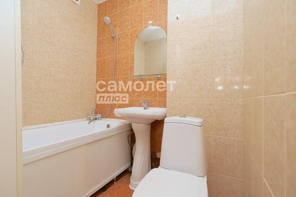 
  Продается 2-комн. квартира, 43 м², Сибиряков-Гвардейцев ул, д. 302
. Фото 10.