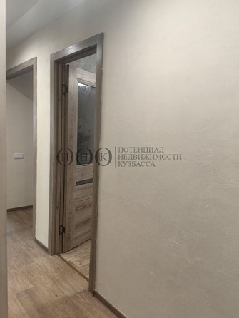 
   Продам 3-комнатную, 58 м², Линия 1-я ул, 2

. Фото 2.