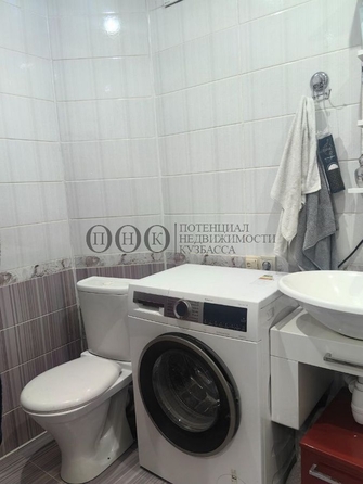 
   Продам 3-комнатную, 58 м², Линия 1-я ул, 2

. Фото 20.