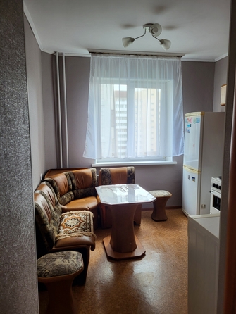 
  Сдам в аренду 1-комнатную квартиру, 35 м², Кемерово

. Фото 1.