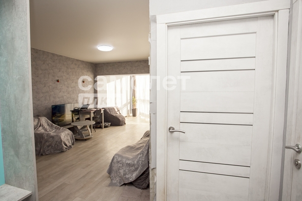 
   Продам 2-комнатную, 50 м², Строителей б-р, 71

. Фото 15.