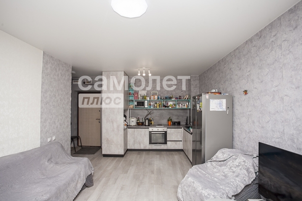 
  Продается 2-комн. квартира, 50 м², Строителей б-р, д. 71
. Фото 9.