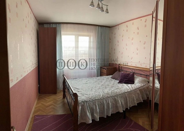 
   Продам 2-комнатную, 47.3 м², Красная ул, 10б

. Фото 1.