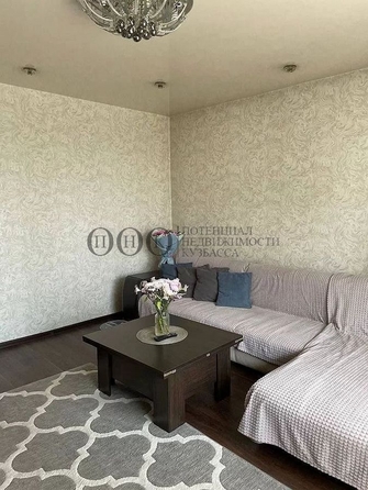 
  Продается 3-комн. квартира, 65.7 м², Инициативная ул, д. 103а
. Фото 3.