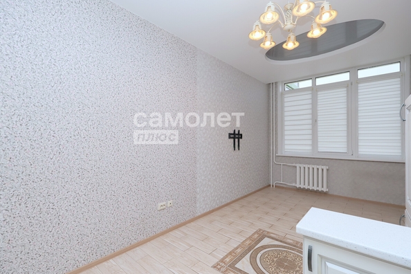 
  Продается 4-комн. квартира, 88.5 м², Осенний б-р, д. 6
. Фото 3.