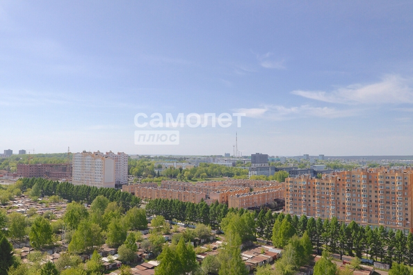 
  Продается 2-комн. квартира, 58.2 м², Строителей б-р, д. 57/1
. Фото 2.