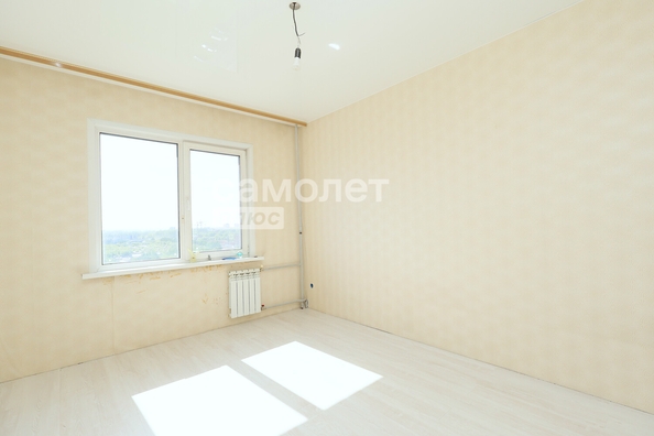 
  Продается 2-комн. квартира, 58.2 м², Строителей б-р, д. 57/1
. Фото 8.