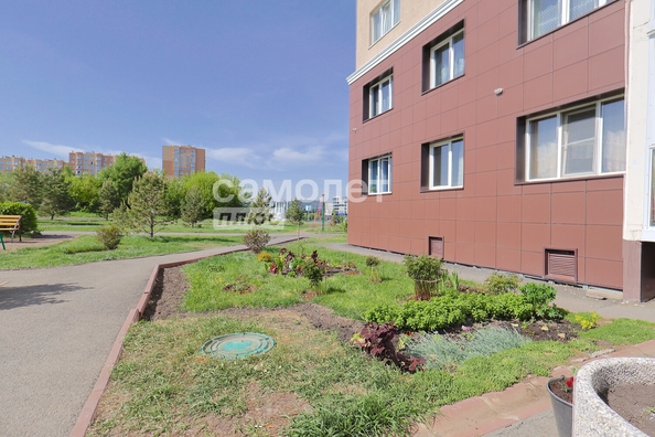 
  Продается 2-комн. квартира, 58.2 м², Строителей б-р, д. 57/1
. Фото 23.