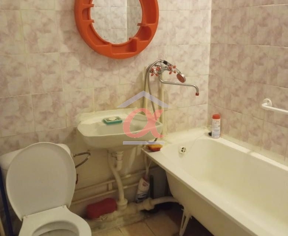 
  Продается 1-комн. квартира, 44.9 м², Космическая ул, д. 6
. Фото 8.
