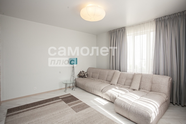 
  Продается 2-комн. квартира, 76.3 м², Марковцева ул, д. 6
. Фото 3.