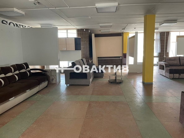 
  Продается универсальное помещение, 1367 м², Победы пр-кт, д. 53
. Фото 4.