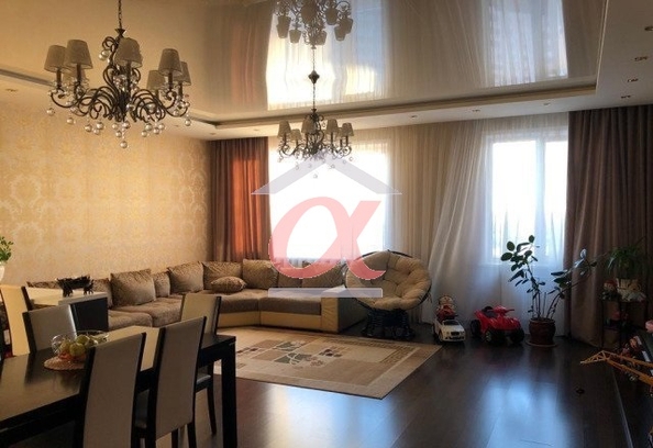 
  Продается 4-комн. квартира, 138.5 м², Свободы ул, д. 3
. Фото 6.
