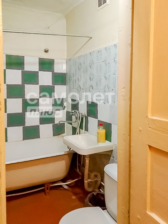 
  Продается 2-комн. квартира, 42.4 м², Ленина ул, д. 28
. Фото 10.