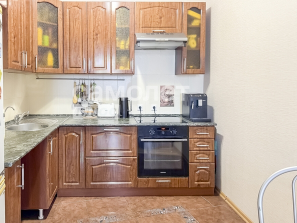 
  Продается 2-комн. квартира, 46.6 м², Молодежная ул, д. 17
. Фото 3.