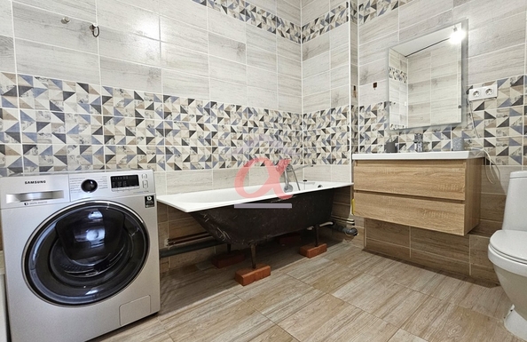 
  Продается 1-комн. квартира, 40.8 м², Юрия Двужильного ул, д. 10б
. Фото 8.