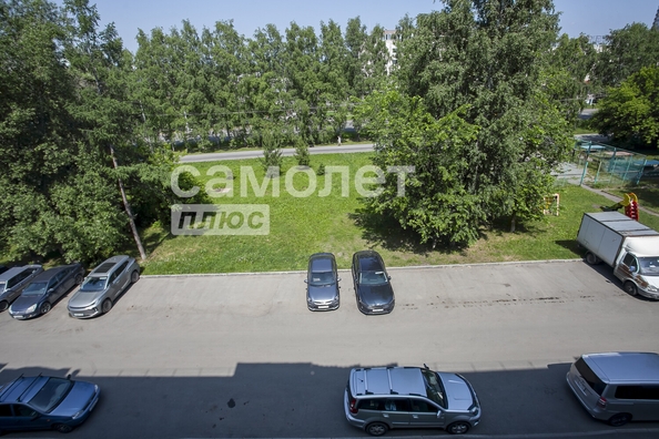 
  Продается 3-комн. квартира, 60.9 м², Октябрьский пр-кт, д. 41
. Фото 8.