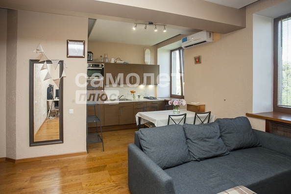 
  Продается 2-комн. квартира, 51 м², Весенняя ул, д. 19
. Фото 4.