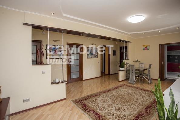
  Продается 4-комн. квартира, 96.4 м², Комсомольский пр-кт, д. 25
. Фото 10.