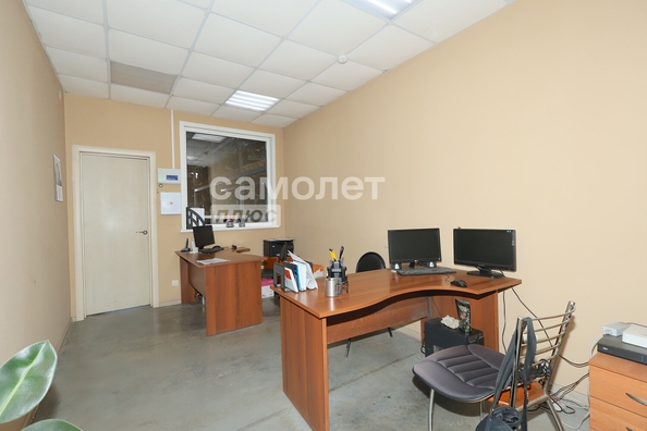 
  Продается склад, 762.6 м², Глинки ул, д. 21
. Фото 2.