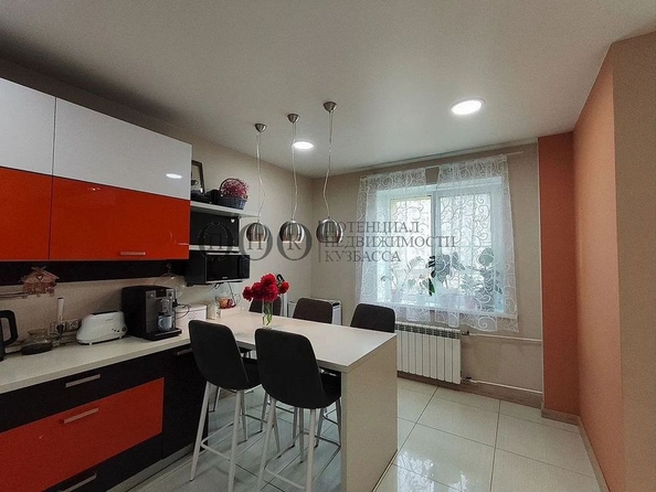 
  Продается 3-комн. квартира, 102 м², Шахтеров пр-кт, д. 70
. Фото 11.