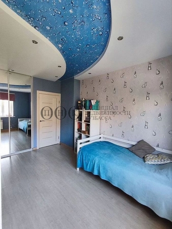 
  Продается 3-комн. квартира, 102 м², Шахтеров пр-кт, д. 70
. Фото 16.