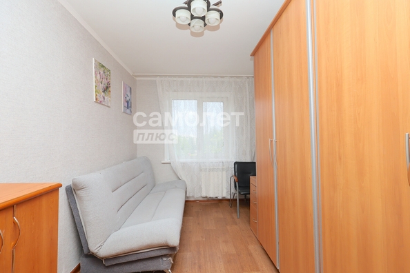 
  Продается 4-комн. квартира, 60.5 м², Строителей б-р, д. 33
. Фото 12.