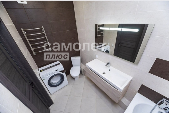 
  Продается 2-комн. квартира, 57 м², Строителей б-р, д. 57/1
. Фото 12.