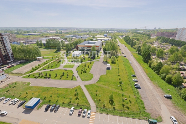 
  Продается 2-комн. квартира, 58 м², Строителей б-р, д. 57/1
. Фото 7.