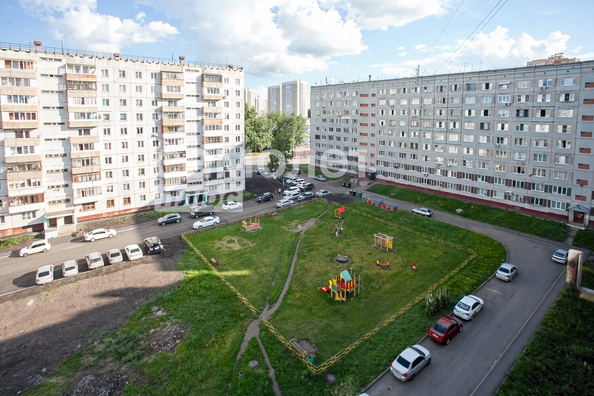 
  Продается 3-комн. квартира, 46.9 м², Строителей б-р, д. 56/2
. Фото 16.