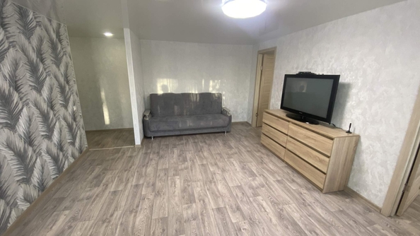 
  Сдается 2-комн. квартира, 45 м², Юрия Смирнова ул
. Фото 2.