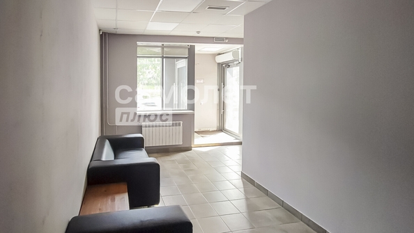 
  Сдается офис, 40 м², Октябрьский пр-кт, д. 4а
. Фото 5.