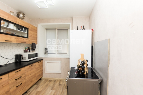 
  Продается 2-комн. квартира, 46.7 м², Инициативная ул, д. 26а
. Фото 10.