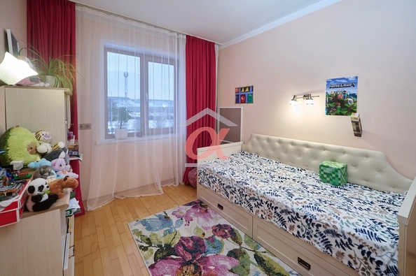 
  Продается 4-комн. квартира, 75.6 м², Московский пр-кт, д. 35
. Фото 2.