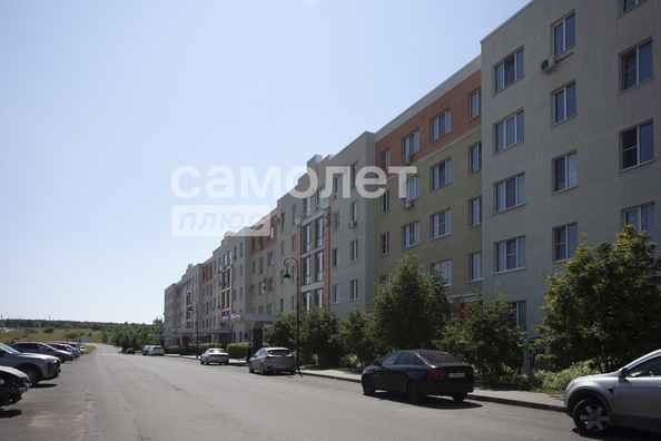 
  Сдается торговая площадь, 173 м², Осенний б-р, д. 2А
. Фото 32.