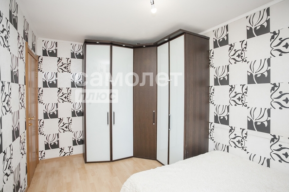 
  Продается 4-комн. квартира, 81.6 м², Молодежный пр-кт, д. 11
. Фото 8.