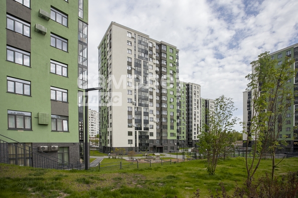 
  Продается 2-комн. квартира, 43.5 м², ЖК Парковый, дом 2
. Фото 2.