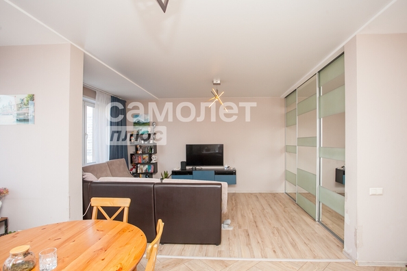 
  Продается 2-комн. квартира, 76.1 м², Притомский пр-кт, д. 35к2
. Фото 3.