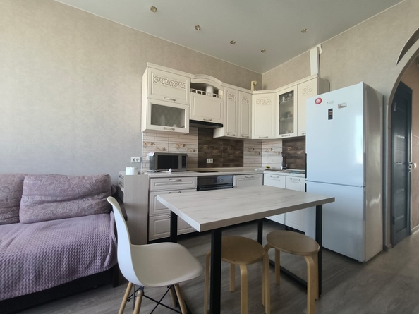 
  Сдается 3-комн. квартира, 69.4 м², Осенний б-р
. Фото 1.