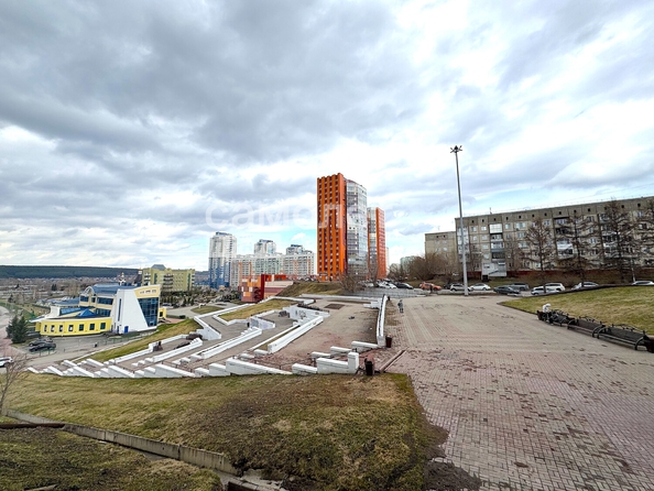 
  Сдается офис, 58 м², Пионерский б-р, д. 3
. Фото 2.